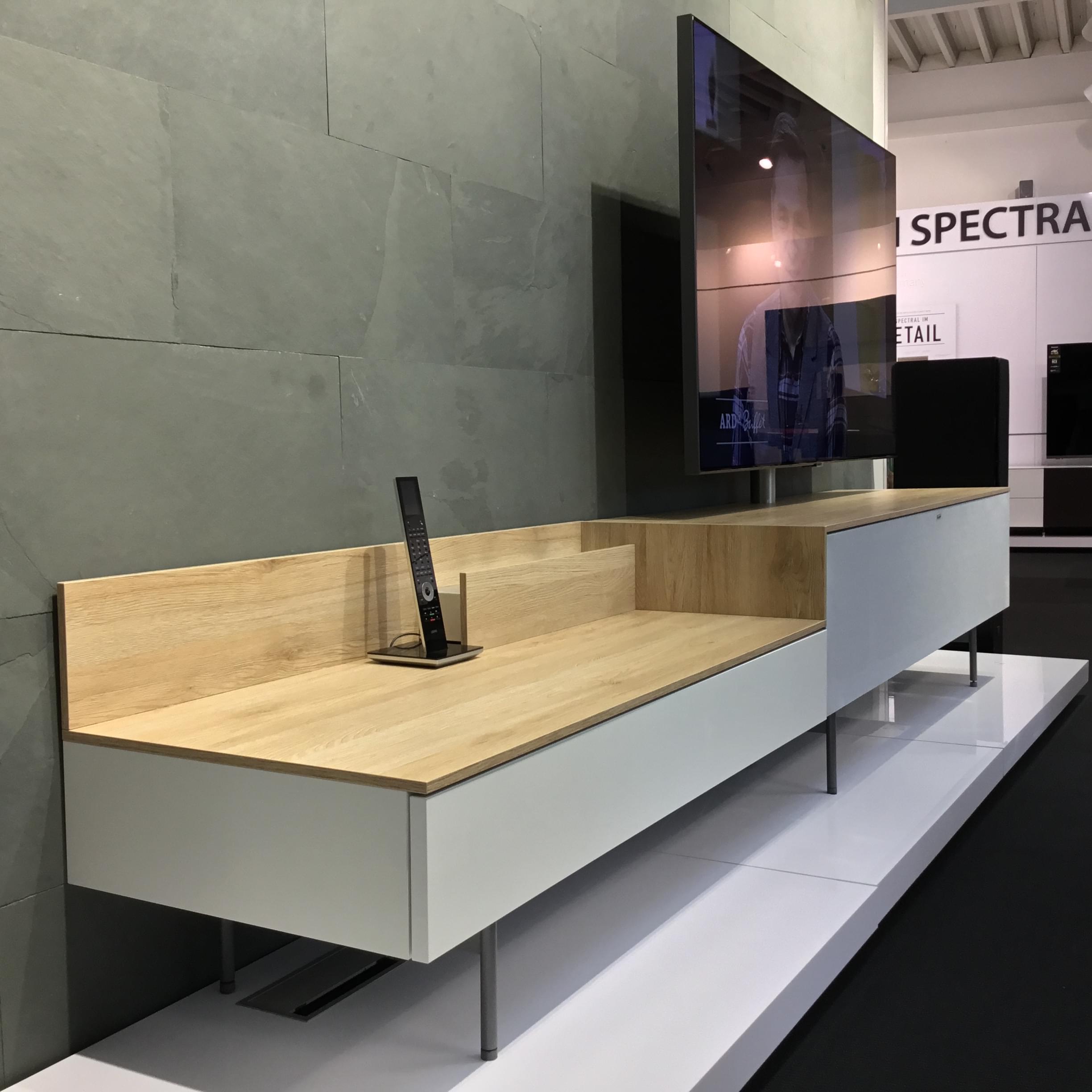 Spectral möbel outlet. Auf der Suche nach Showroom